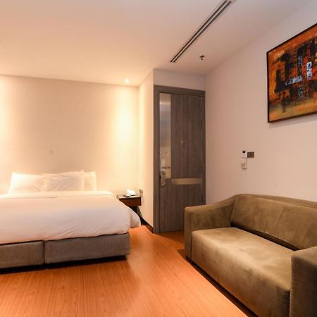 Hotel Pietra Bangkok Extérieur photo
