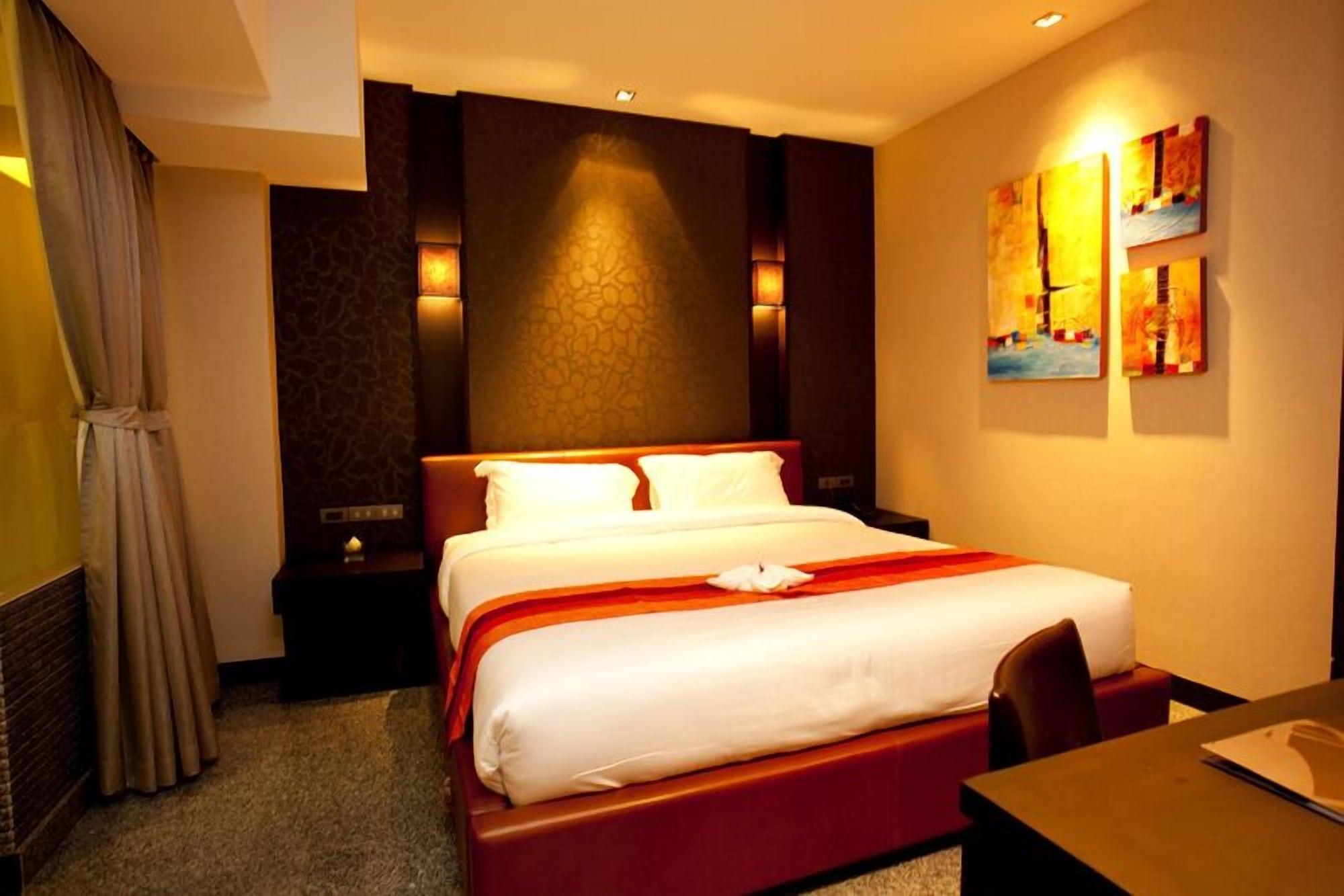 Hotel Pietra Bangkok Extérieur photo