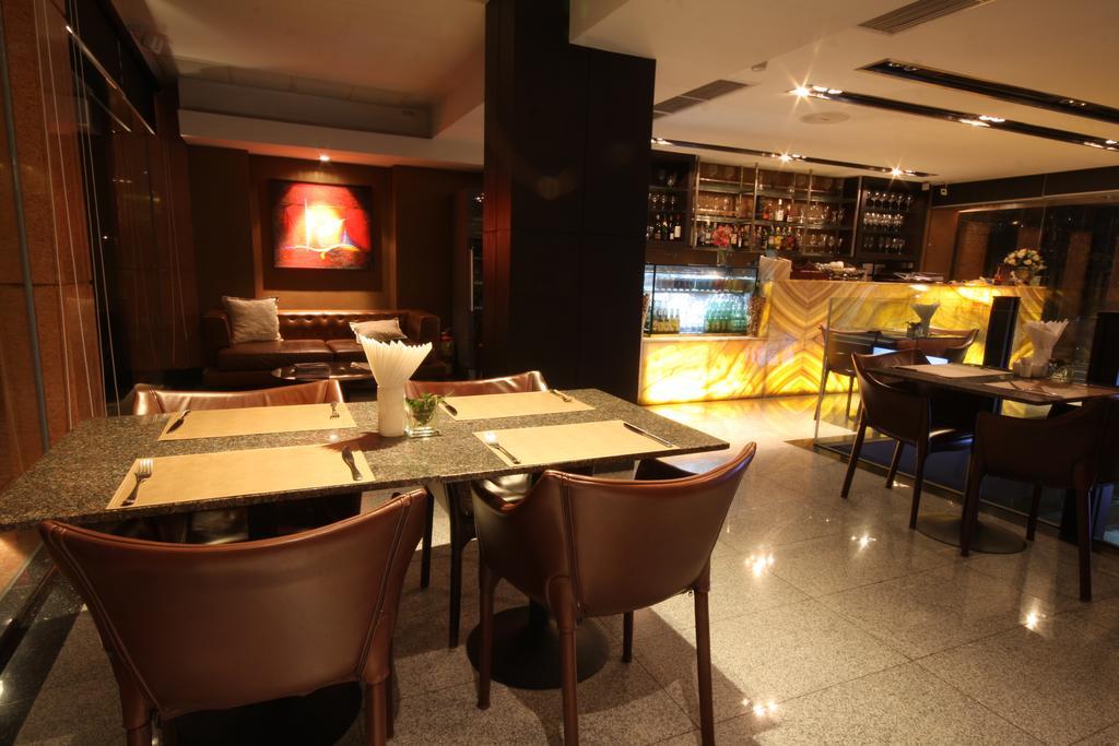 Hotel Pietra Bangkok Extérieur photo