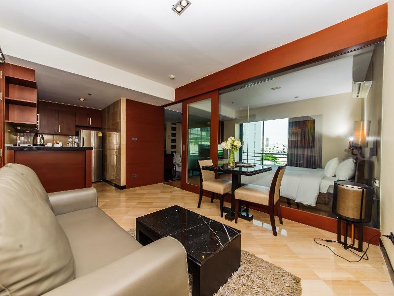 Hotel Pietra Bangkok Extérieur photo