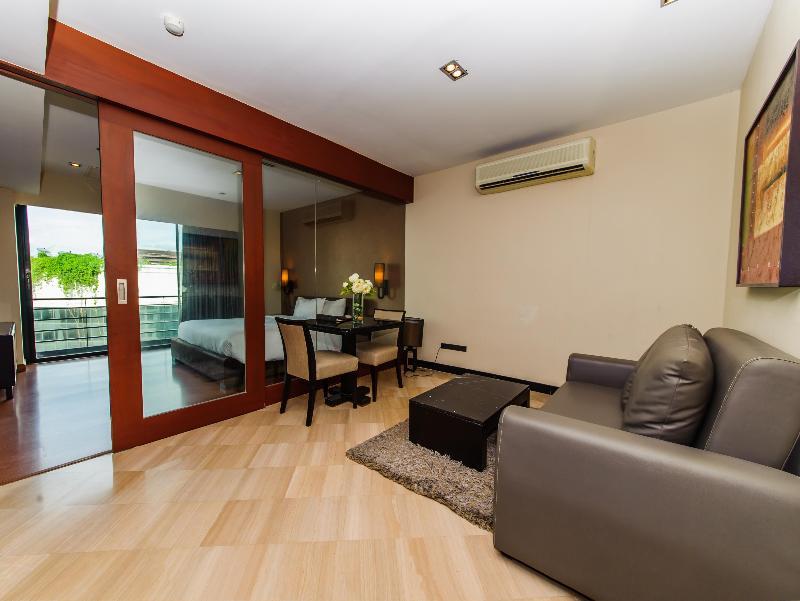Hotel Pietra Bangkok Extérieur photo