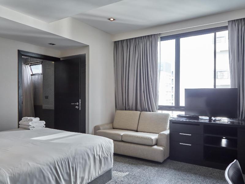 Hotel Pietra Bangkok Extérieur photo
